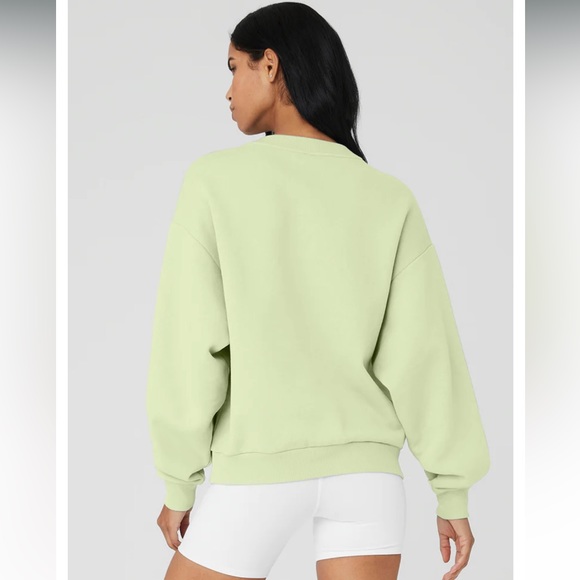 NWT Accolade crew neck pullover limited edition - Picture 2 of 5